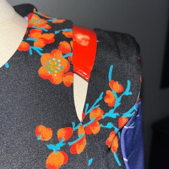 VERSACE for H&M Limited Edition Silk Japanese Origami Design Mini Dress NWOT - 8 - Picture 10 of 15